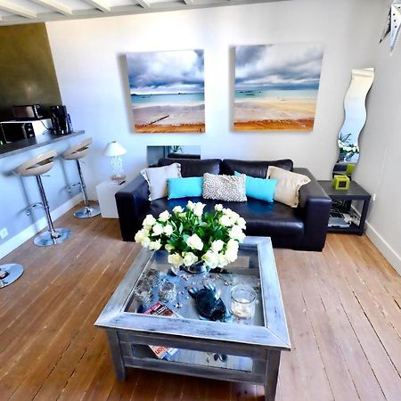 Superbe T3 Duplex Parking Prive Gratuit Sur Place บอร์โด ภายนอก รูปภาพ